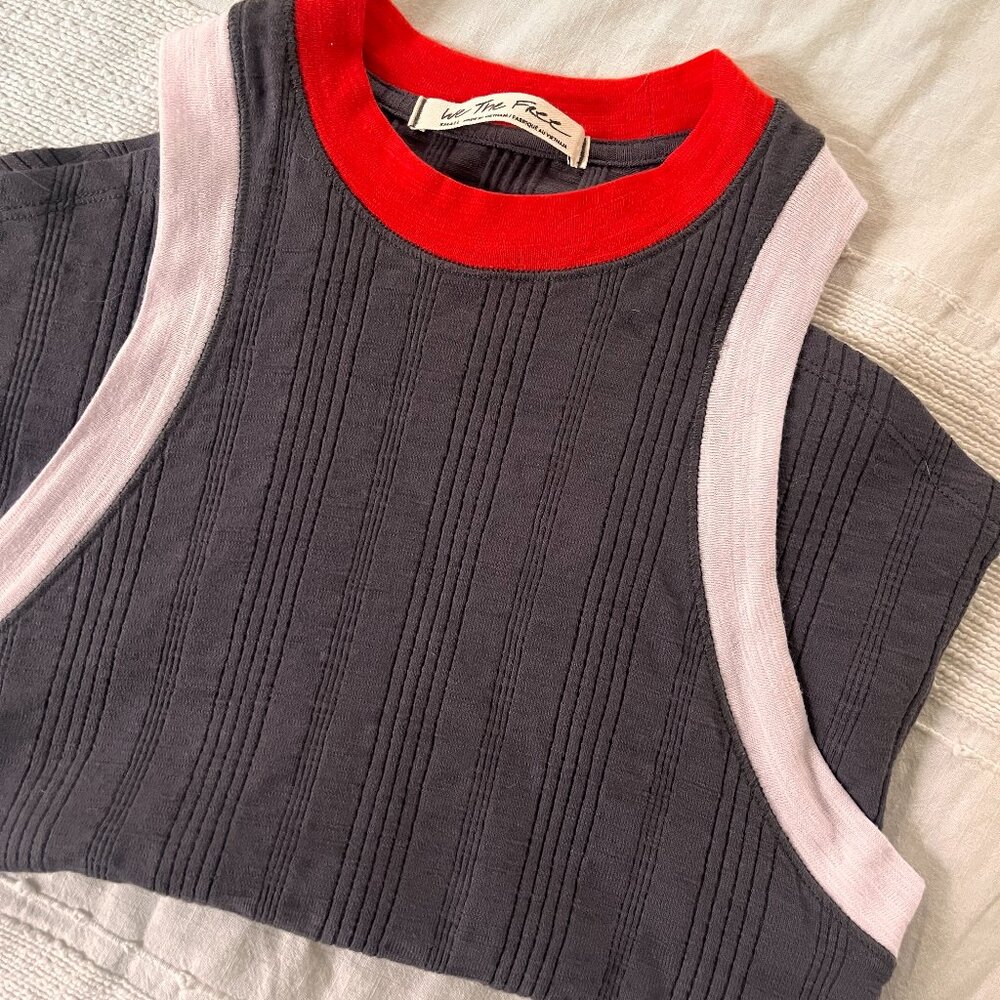 We The Free Tank Size Small
